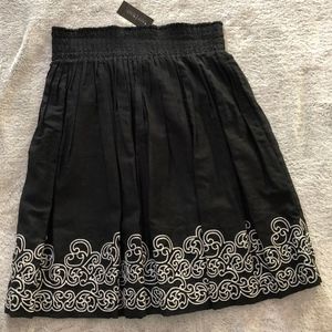 Loose Black Battern Skirt *NWT